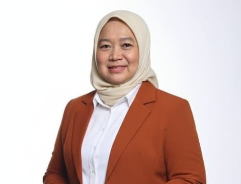 Fitriarosaria Endah Binti Roeswardhi
